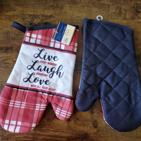Kitchen Oven Mitts, Red White Blue, Live Laugh Love, Gingham, July 4th decor - Picture 4 of 4